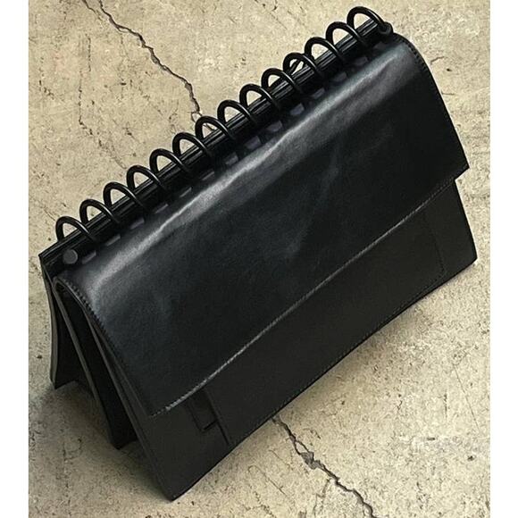 Atribut Handcrafted Black Leather Bag Detachable and resizable Leather Strap - Picture 3 of 15